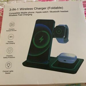 3-in 1 wireless Charger foldable